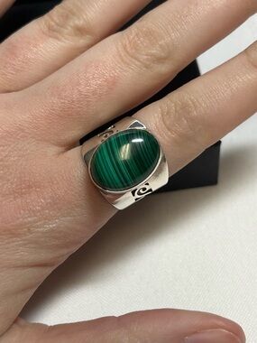 Sterling silver malachite ring